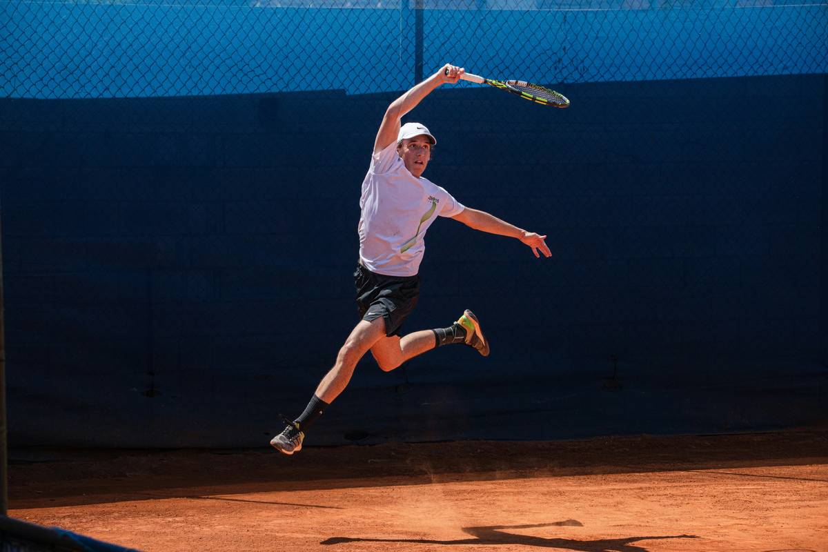 Why Your Padel Game Suffers Without Mastering Fast Flight Speed