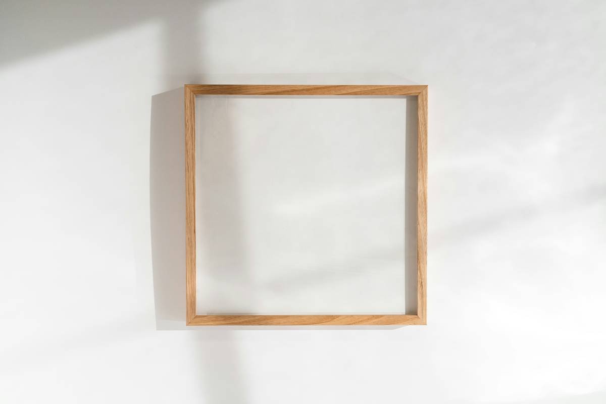 Side-by-side comparison of double pane glass wall vs single pane showing condensation resistance and structural integrity