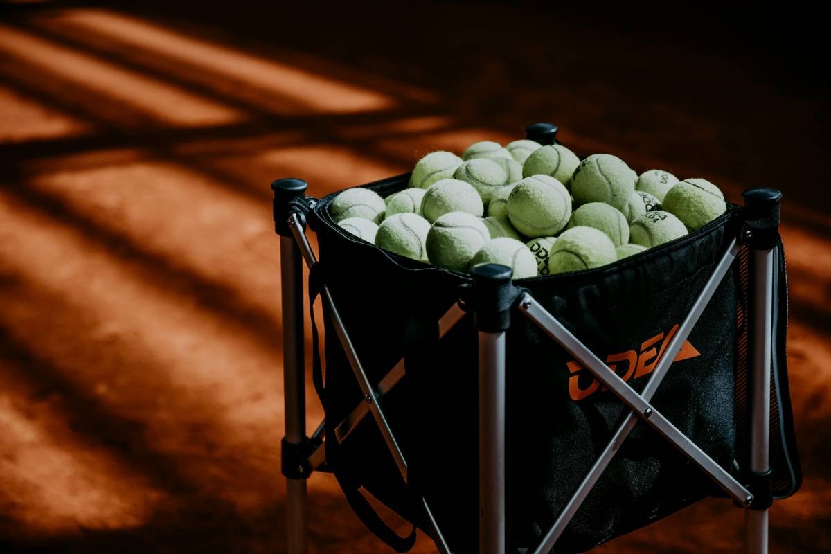 Why Your Padel Game Sucks (And How a Practice Session Bucket Fixes It)